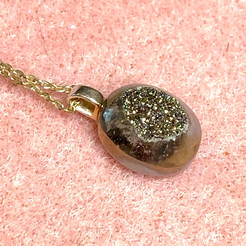 SS Quartz Druzy Pendant Necklace